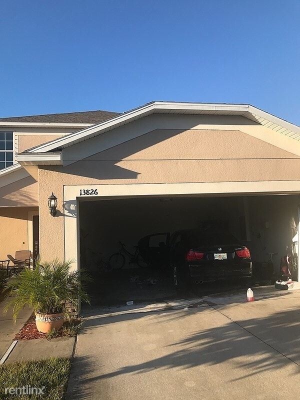 Building Photo - 3 br, 2.5 bath House - 13826 Crater Circle