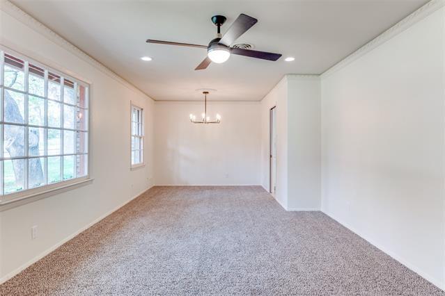 Building Photo - 6809 Yolanda Dr