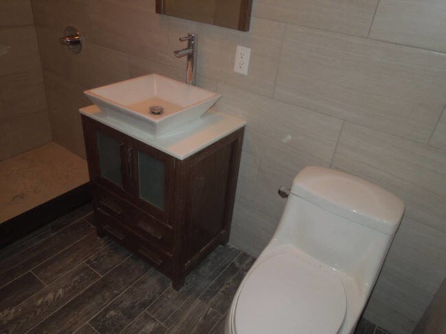 Foto del edificio - 80 Grove St