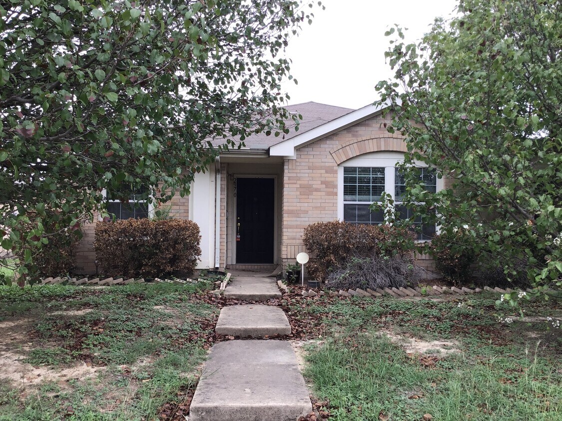 2970 Marquis Lane House Rental in Lancaster, TX