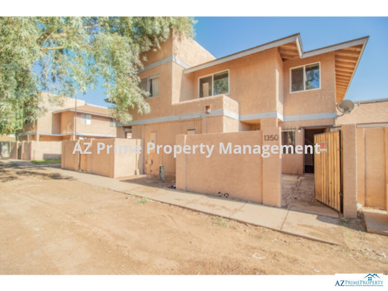 Primary Photo - 4212 N 69th Ln