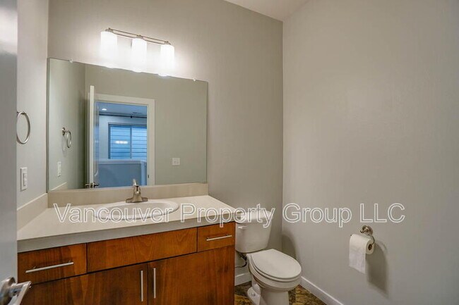 Foto del edificio - 13010 NE 24th Cir