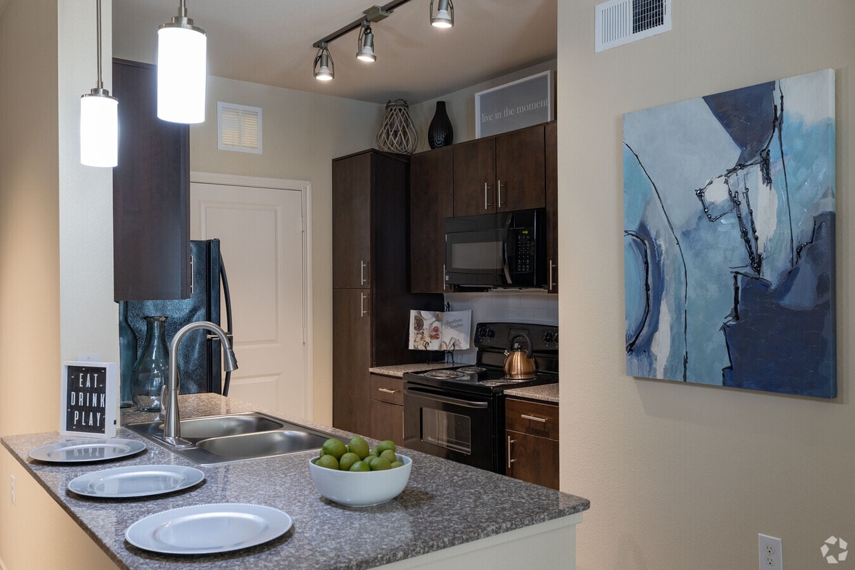 Primary Photo - Stylish 1 Bed/1 Bath Living in the Vibrant...