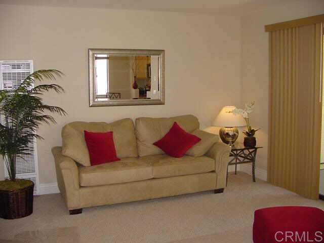 Foto del edificio - 8215 Jade Coast Rd