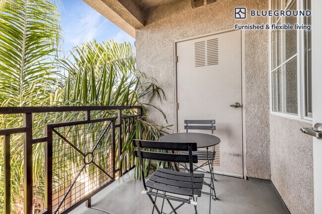 Foto del edificio - 3221 Carter Ave