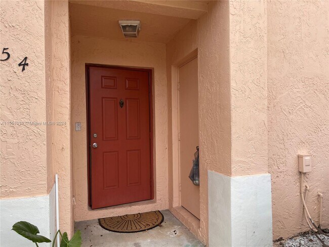 Building Photo - 854 NW 208th Dr