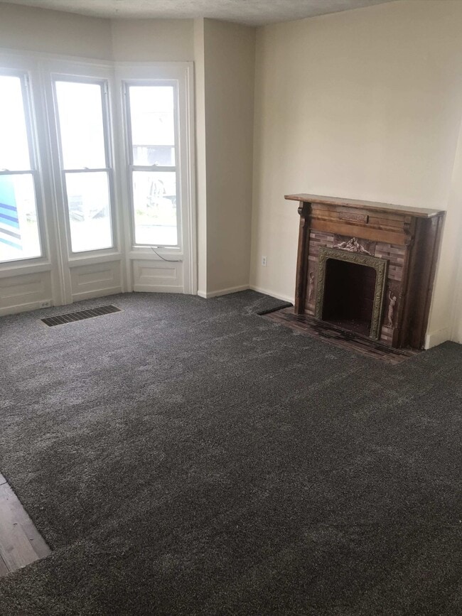 family room - 455 Water W St