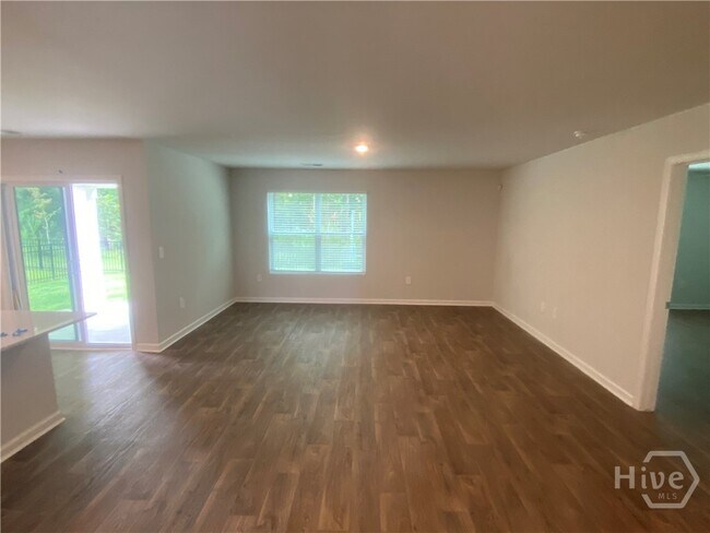 Building Photo - 507 Windsong Dr