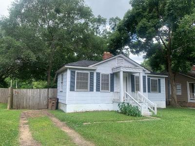 Foto del edificio - 210 Pinehill Dr
