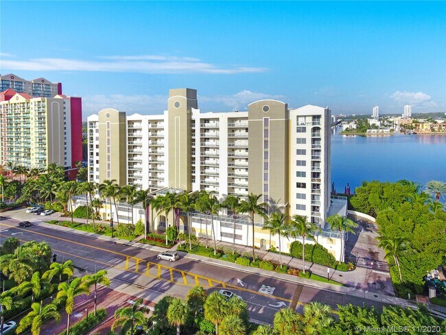 Building Photo - 17050 N Bay Rd