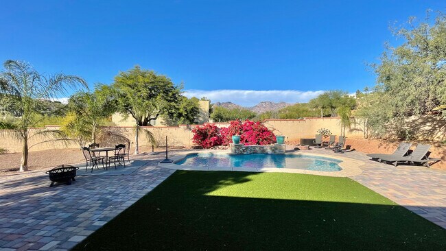 Foto del edificio - 4061 N Calle Vista Ciudad