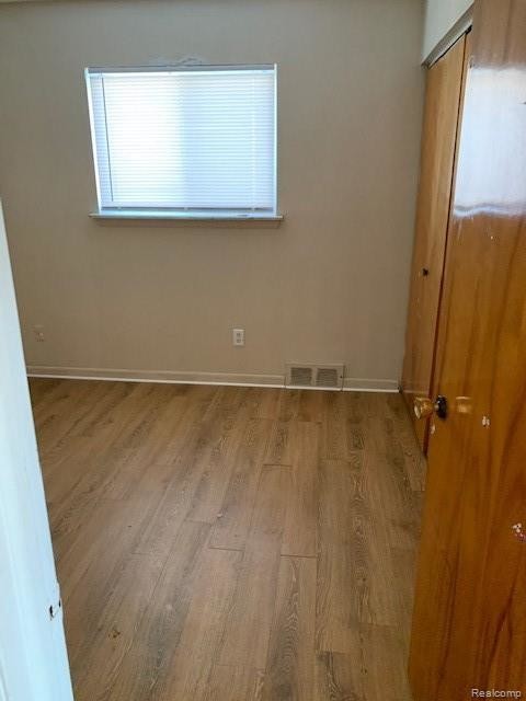 Foto del edificio - 27143 Townsend Ave