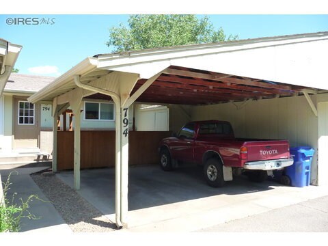 Building Photo - FANTASTIC 2 Bed 2 Bath Townhome in Lafayet...