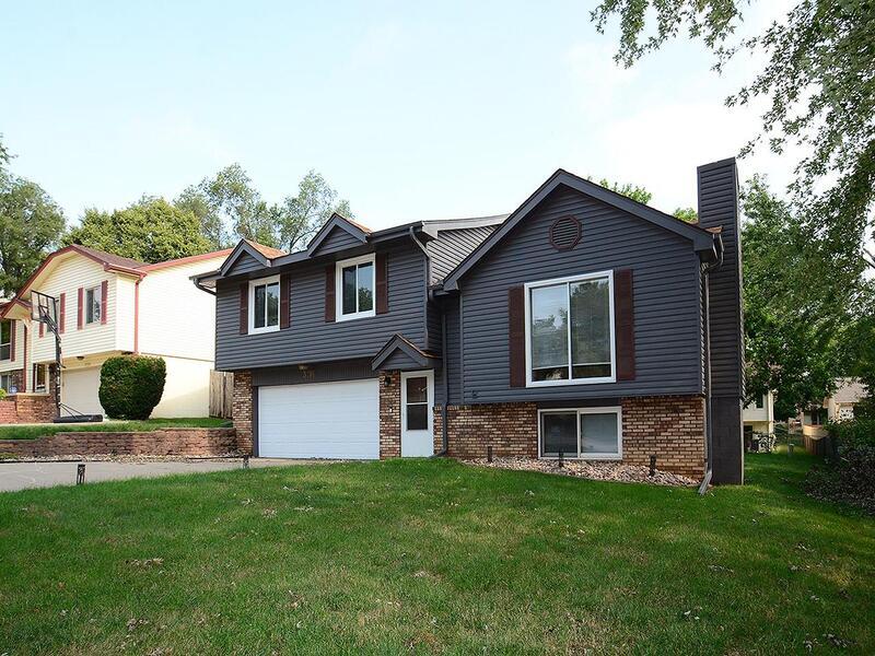 Primary Photo - 3716 Looking Glass Dr