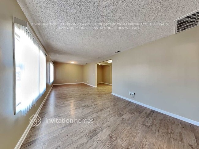 Foto del edificio - 17957 Orange Way