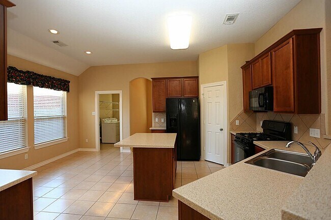 Foto del edificio - 26102 Bent Meadow Ct
