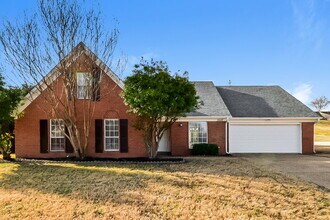 Building Photo - 3667 Tiffany Oaks Ln