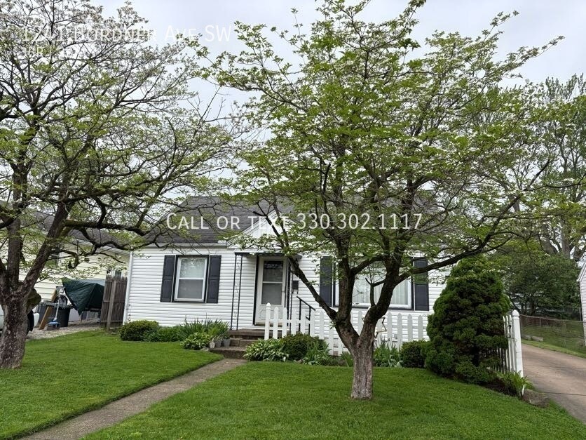 Primary Photo - 1241 Bordner Ave SW