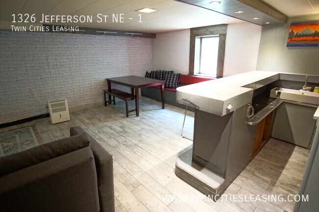 Foto del edificio - Clean - STUDIO in Lower Level