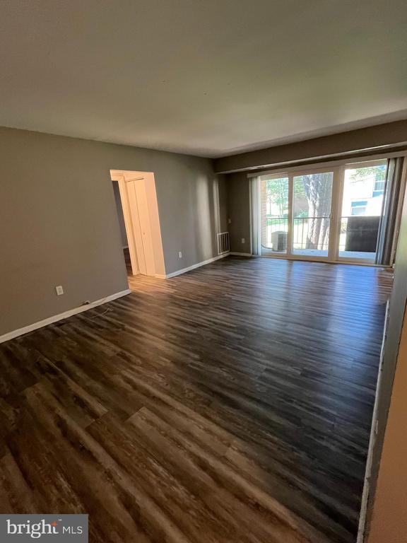 Foto del edificio - 3805 St Barnabas Rd