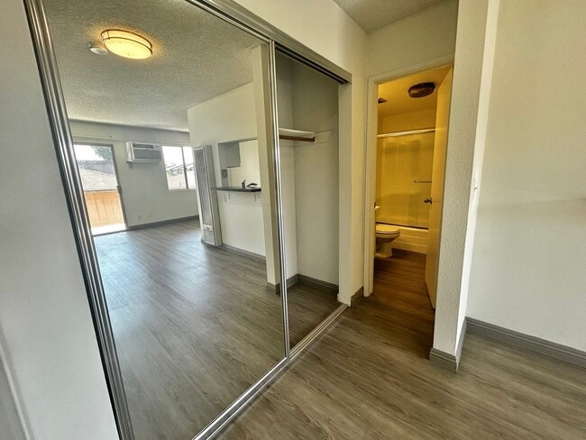 Building Photo - 3730 S Sepulveda Blvd