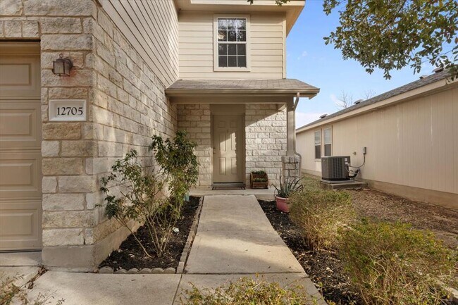 Building Photo - 12705 St Mary Dr