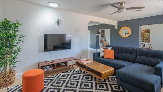 Foto del edificio - 6847 North 11th St