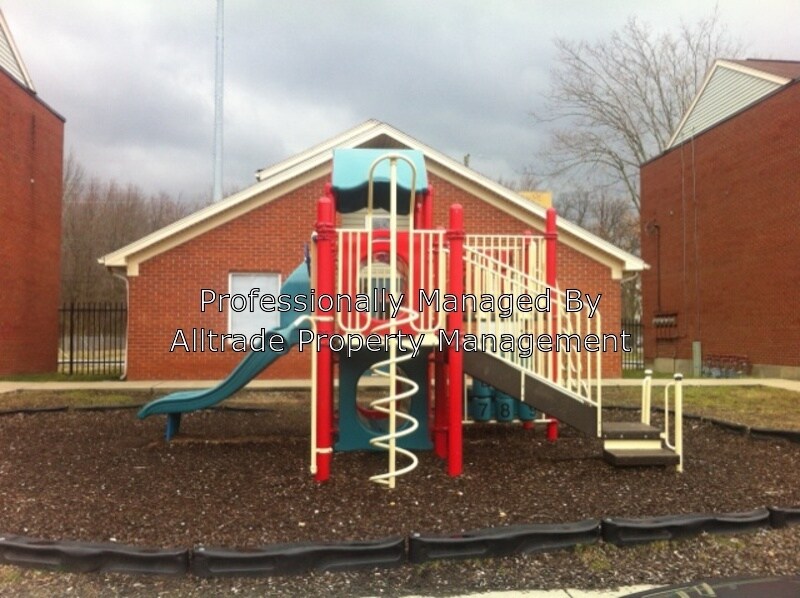 Foto del edificio - 5704 Revere Pl