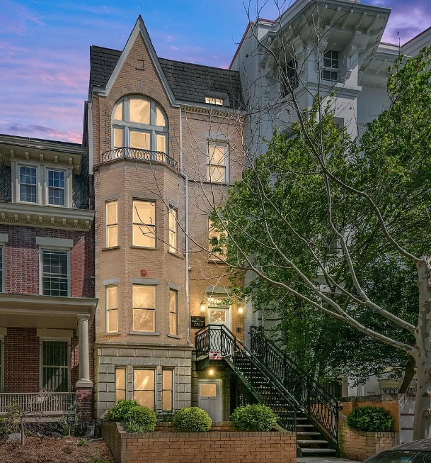 Foto del edificio - 2803 Ontario Rd NW