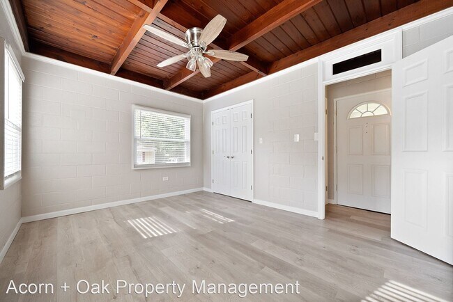 Building Photo - 1 br, 1 bath House - 109 Roberson St  Apt B