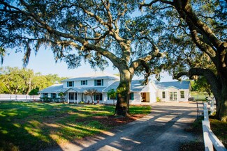 Building Photo - 315 Lazy Acres Ln