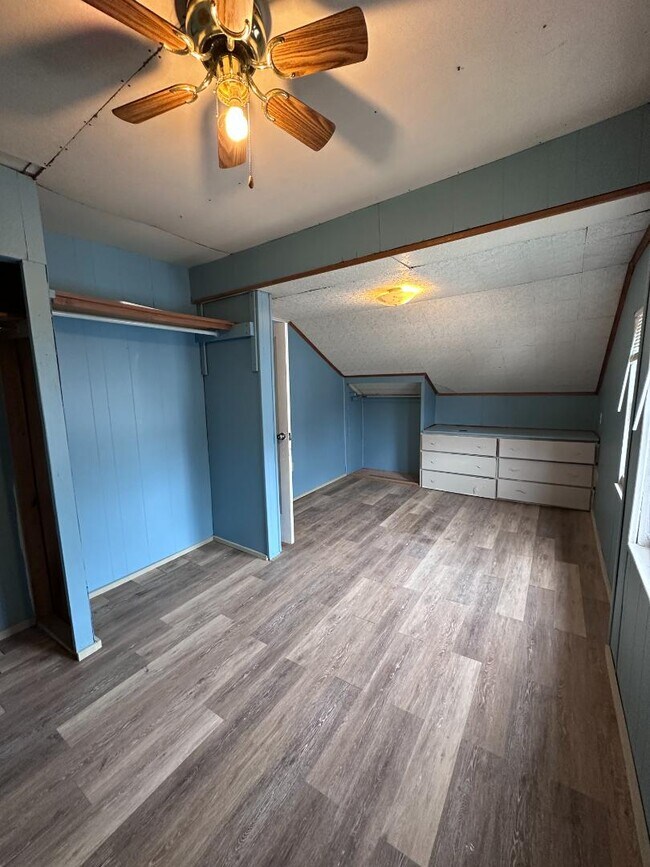 Foto del edificio - 211 Gould St