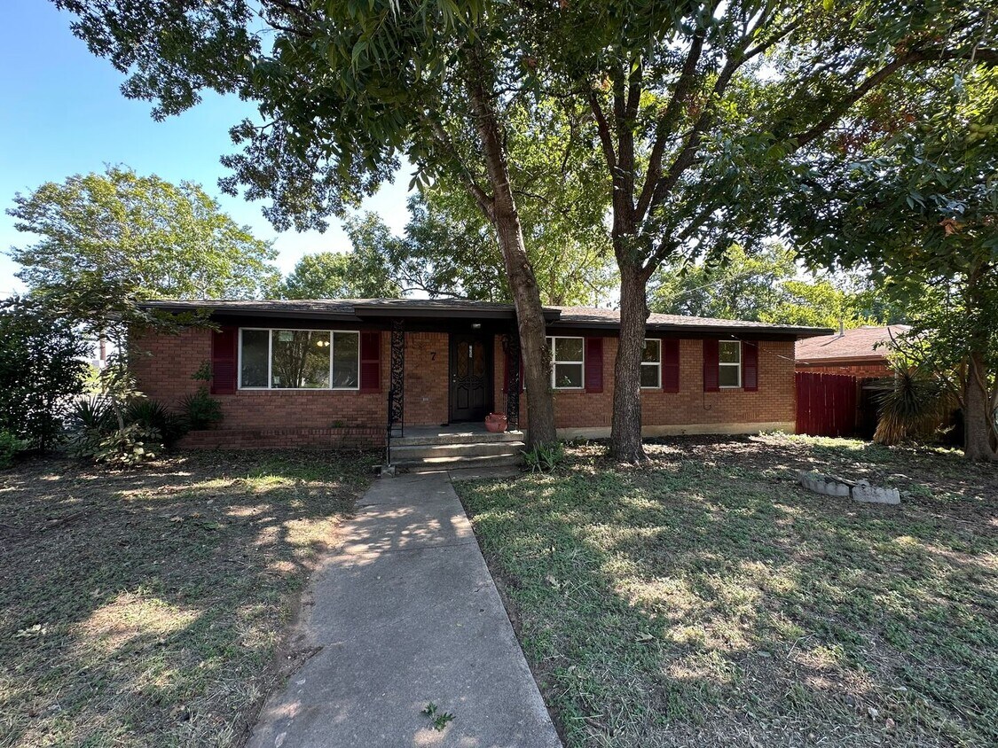 Foto principal - 700 Bradford St
