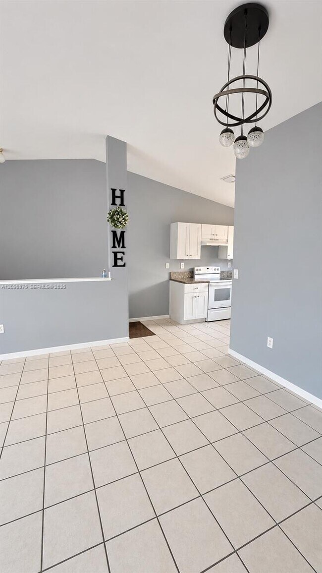 Foto del edificio - 5800 W 18th Ln
