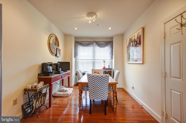 Building Photo - 36 Brownstone Dr