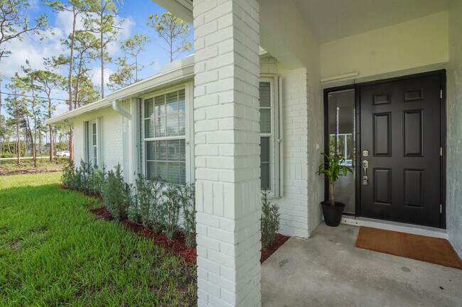 Foto del edificio - 6970 130th Ave N