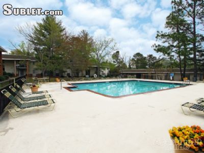 Building Photo - 1800 Arboretum Cir