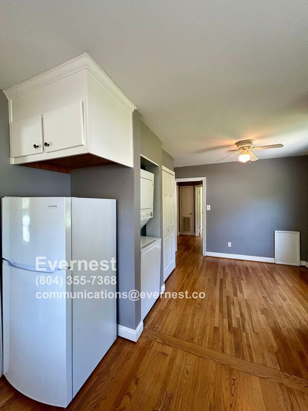 Foto del edificio - 1016 Boroughbridge Rd