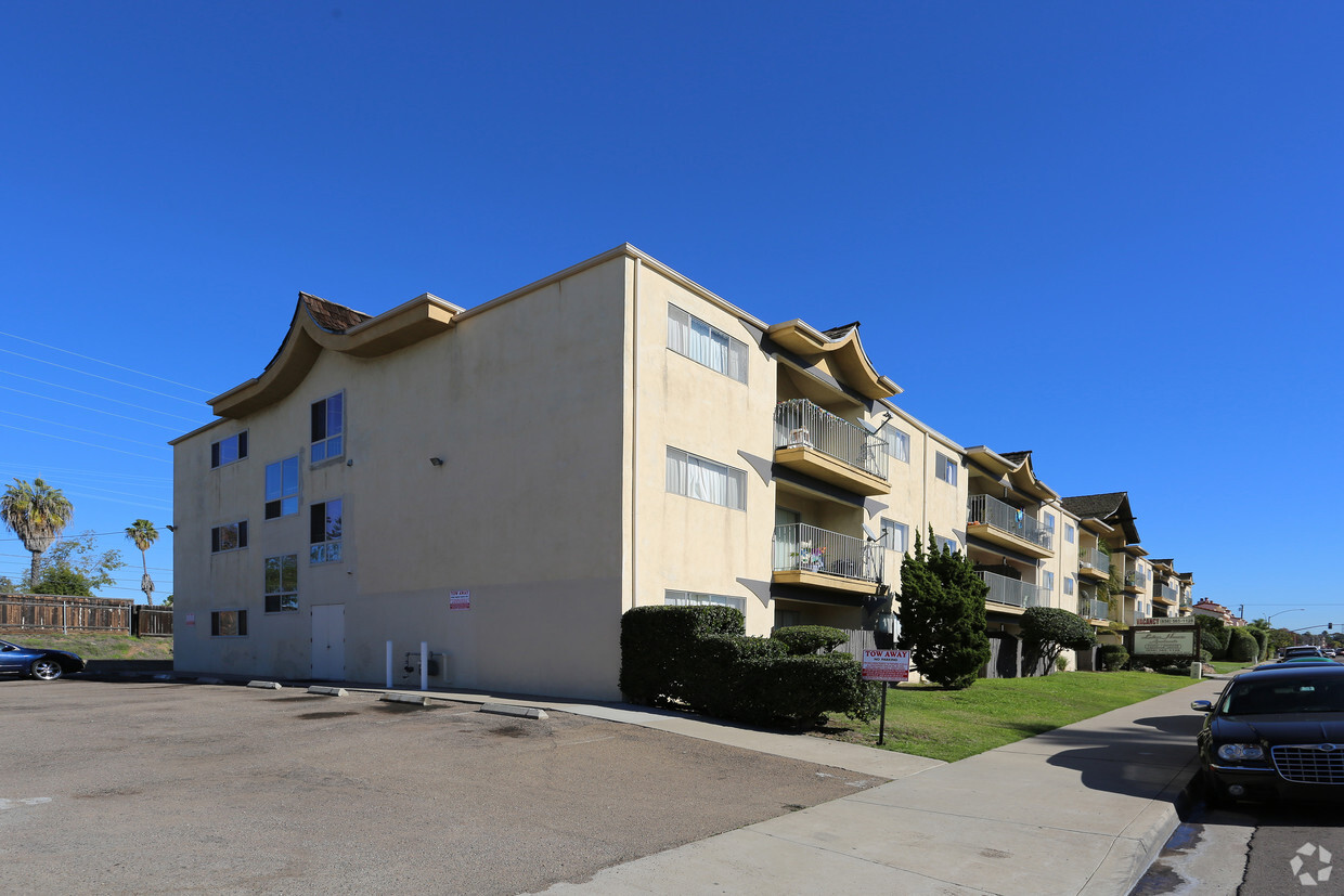 Building Photo - Lotus House Apartments