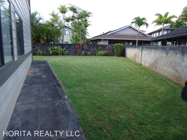 Foto del edificio - 3 br, 2.5 bath House - 95-1008 Haulelau St.