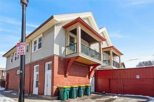 Foto del edificio - 119 Rosewood Terrace