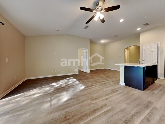 Foto del edificio - 6090 Sage Willow Way