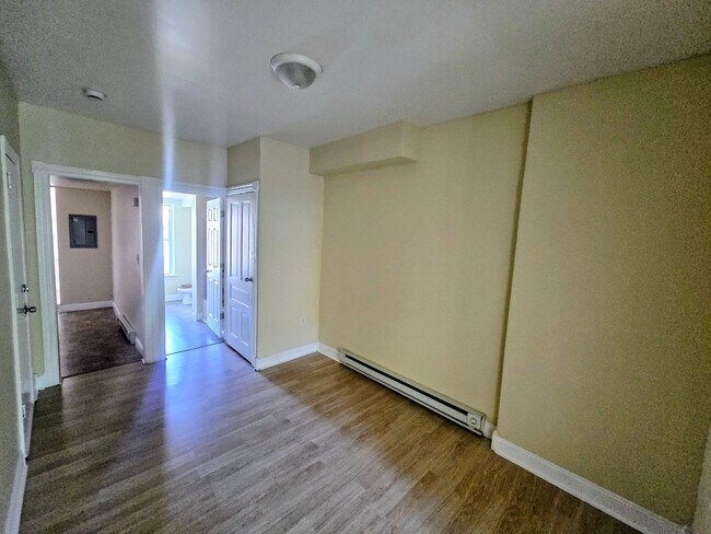 Foto del edificio - 615 N Eighth St