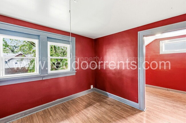 Building Photo - 408 N Oakland Ave