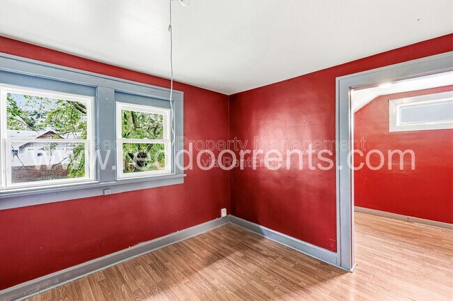 Foto del edificio - 408 N Oakland Ave