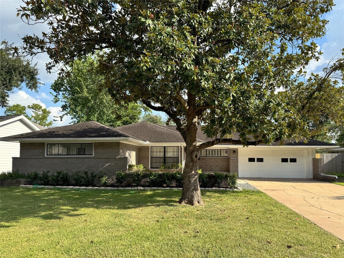Foto principal - 5139 Indigo St