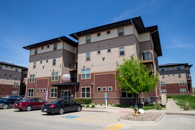 Foto del edificio - Prairie Pointe Student Living