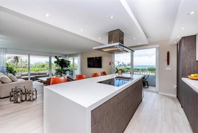 Foto principal - 177 Ocean Lane Dr
