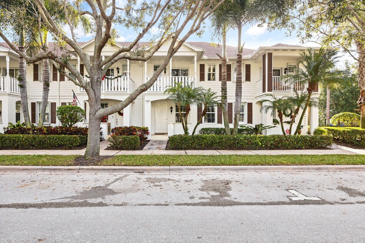 2889 E Community Dr, Jupiter, FL 33458 Townhome Rentals in Jupiter FL