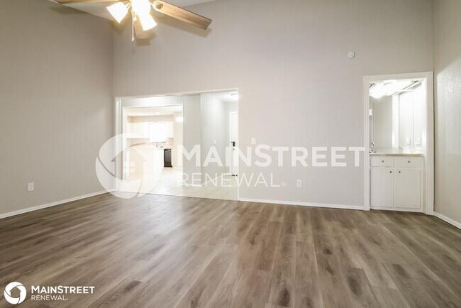 Building Photo - 705 WATERVIEW RD, OKLAHOMA CITY, OK 73170